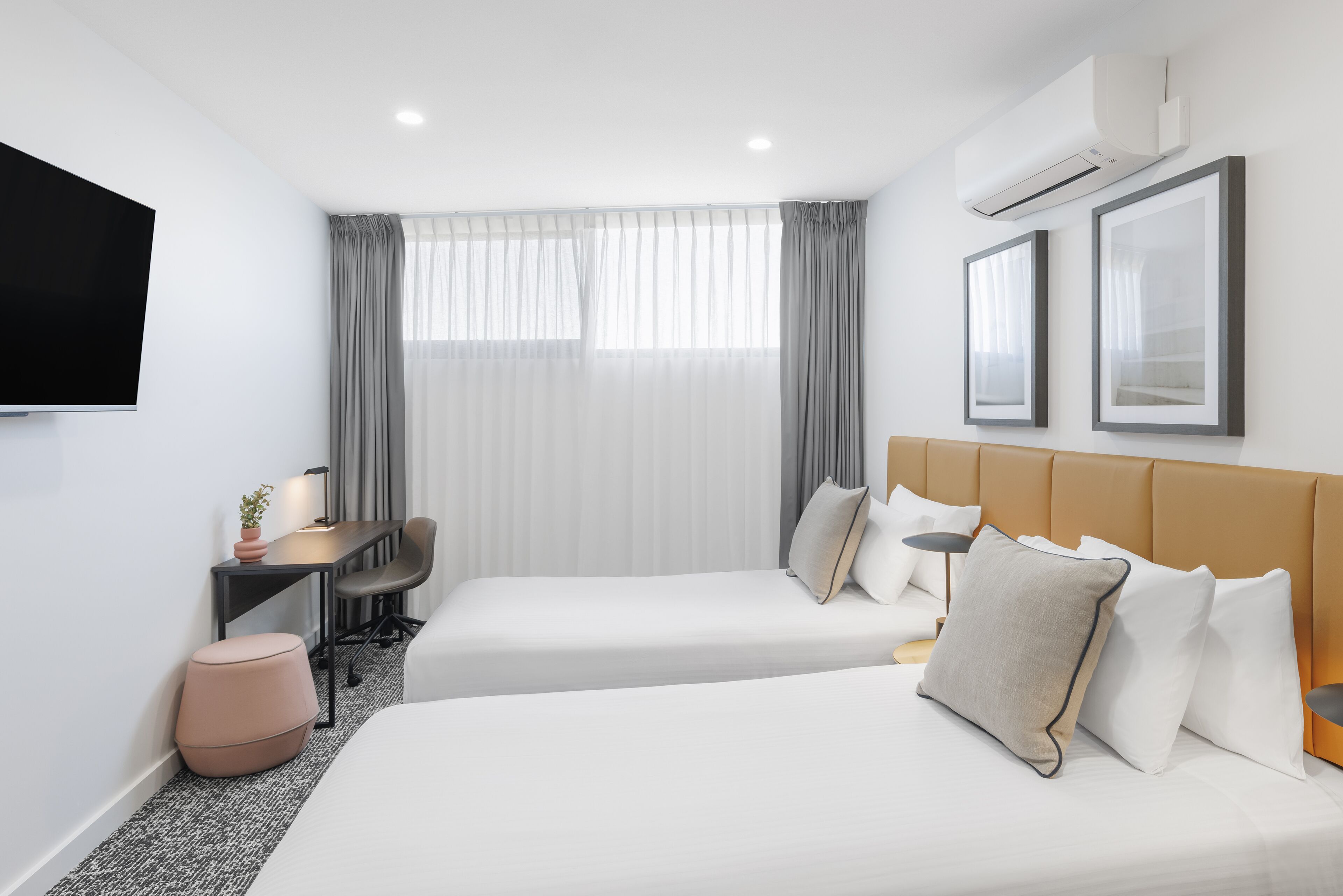 superior two bedroom apartment - interconnecting | 1 bedroom, hypo-allergenic bedding, minibar, in-room safe