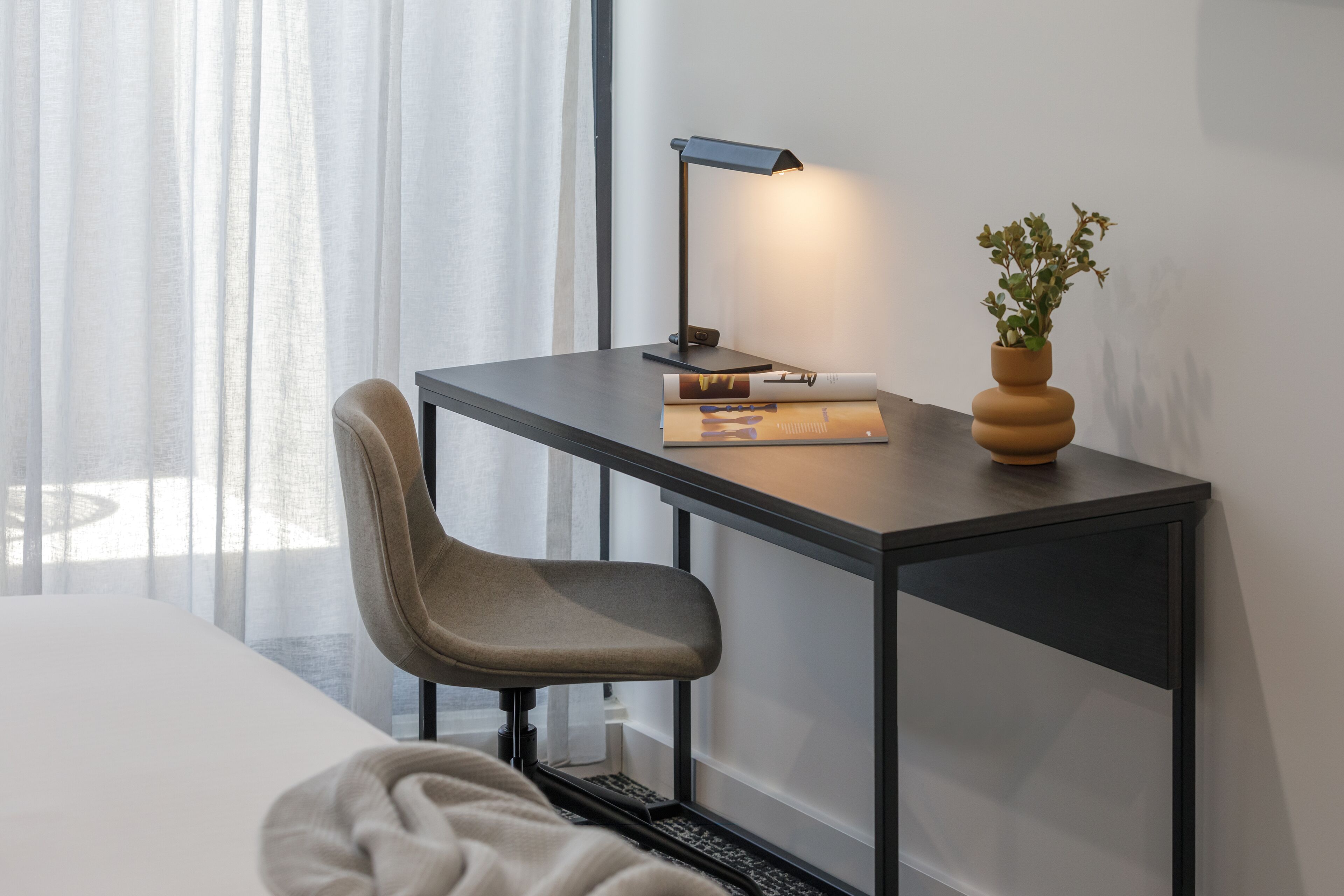 superior two bedroom apartment - interconnecting | 1 bedroom, hypo-allergenic bedding, minibar, in-room safe