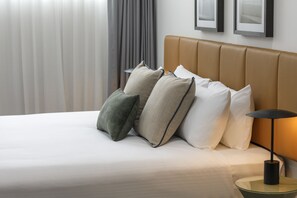 Superior Two Bedroom Apartment - Interconnecting - Punthill Essendon North (Essendon)