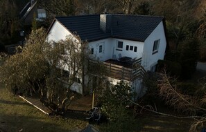 Uklassifisert bilde, 3 av 18, knapp