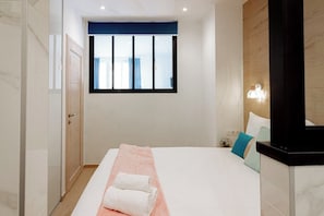 1 bedroom, free WiFi, bed sheets
