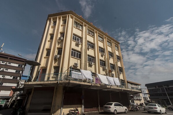 Front of property - OYO 89706 To-day Hotel (Sibu)