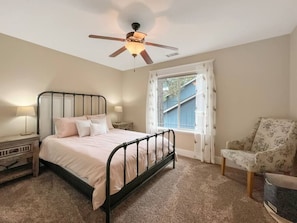 3 bedrooms, iron/ironing board, travel crib, free WiFi