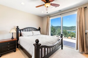 4 Schlafzimmer, Schreibtisch, kostenloses WLAN, Bettwäsche