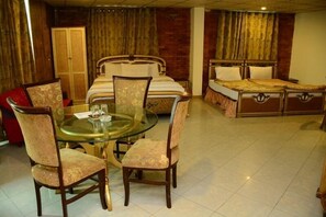 Habitación cuádruple Deluxe | Wifi gratis