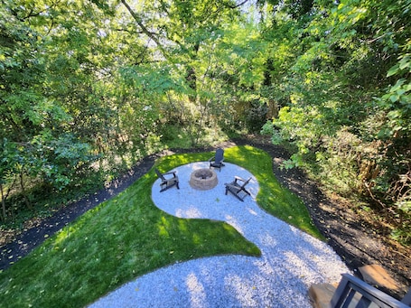 Signature Cottage, 3 Bedrooms, Non Smoking, Terrace | Garden view