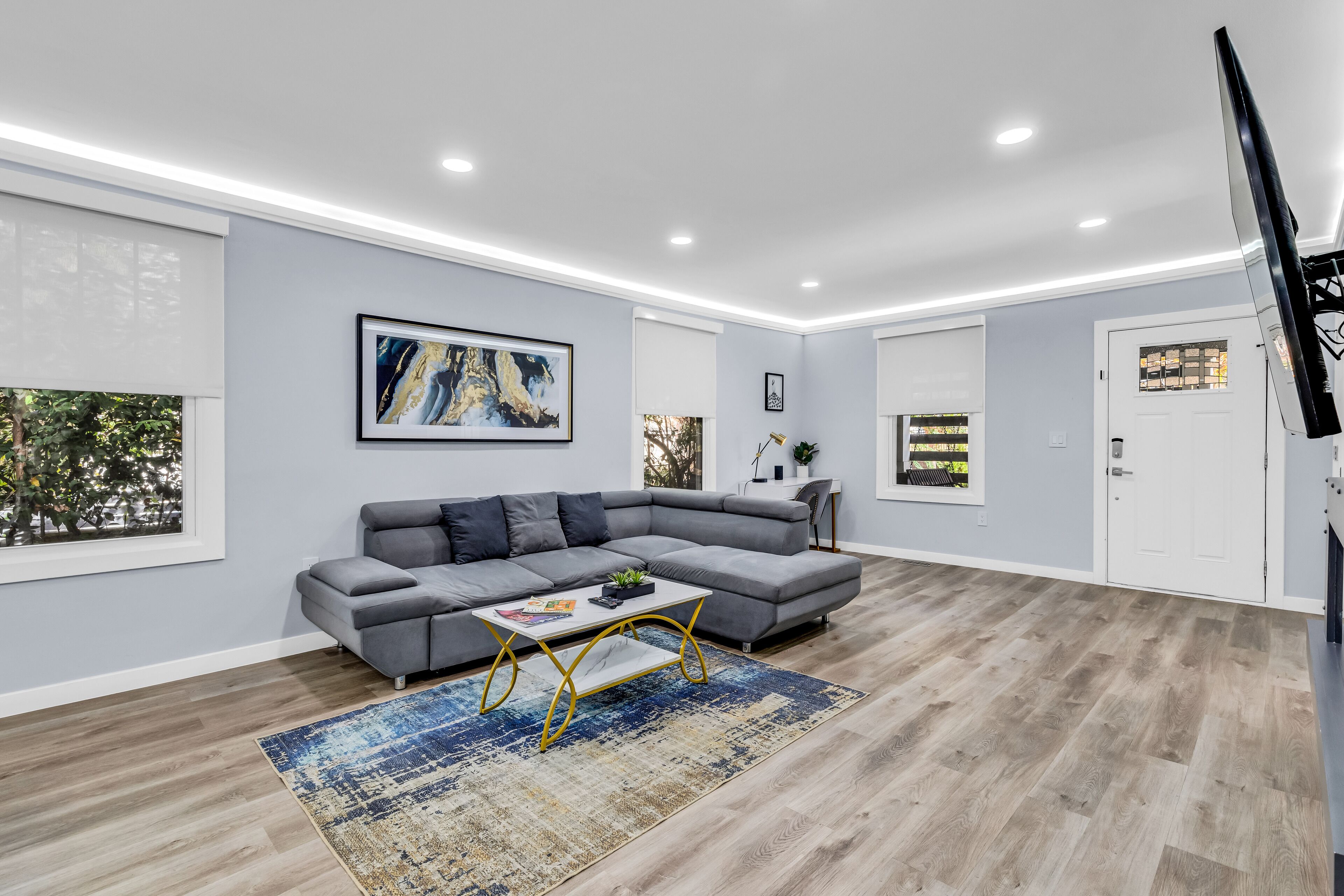 Signature Cottage, 3 Bedrooms, Non Smoking, Terrace | Living room | 55-inch Smart TV with digital channels, TV