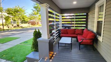 Signature Cottage, 3 Bedrooms, Non Smoking, Terrace | Terrace/patio