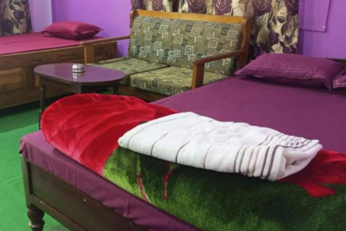 Habitación cuádruple Deluxe | Sábanas de algodón egipcio, ropa de cama de alta calidad y edredón