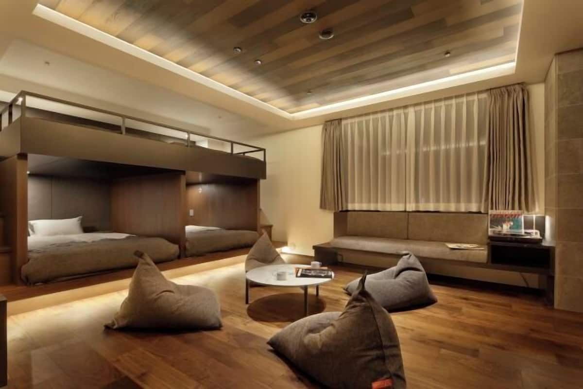 In-room safe, blackout curtains, free WiFi