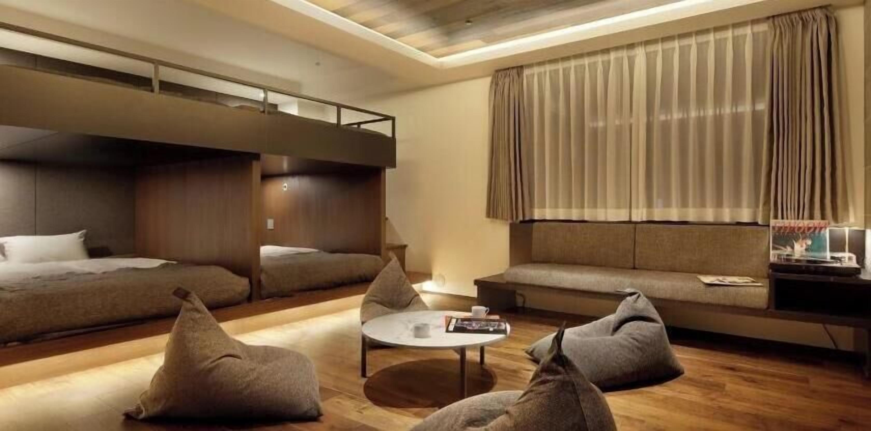 In-room safe, blackout curtains, free WiFi