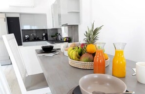 Private kitchen - The View 4 (Santa Maria Paros Νάουσα)