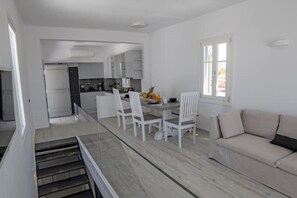 Dining - The View 4 (Santa Maria Paros Νάουσα)