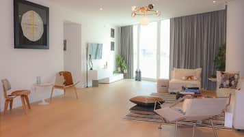 Smart TV y impresora