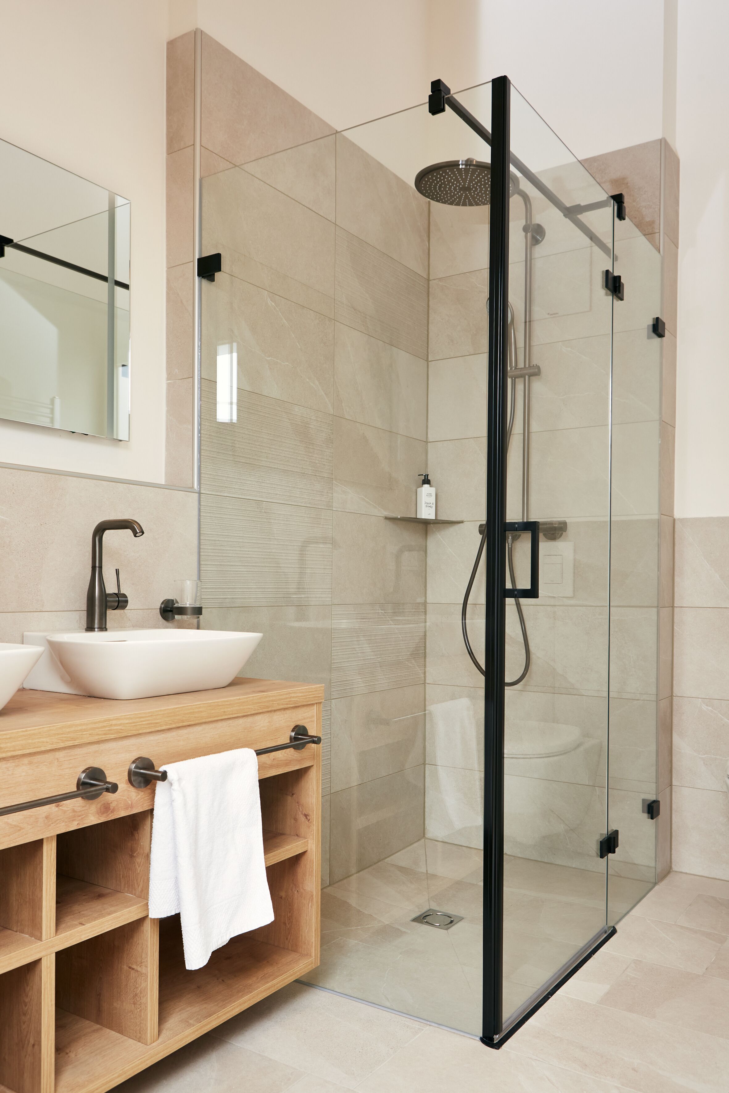 Familien-Penthouse, 2 Schlafzimmer | Badezimmer | Dusche, Haartrockner, Handtücher, Seife
