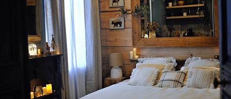 1 bedroom, travel crib, free WiFi, bed sheets