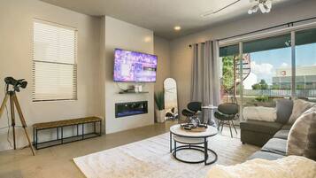 TV, Netflix, Hulu, serviços de streaming