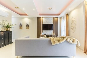 Interior - Upscale 3 Br Apartment For Family Or Friends Stay (Santo Domingo)