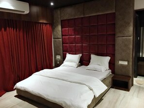 奢华别墅 | 5 多间卧室