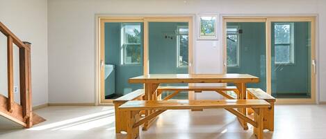 Basic Room, 3 Bedrooms (Star big room) | 1 bedroom, free WiFi