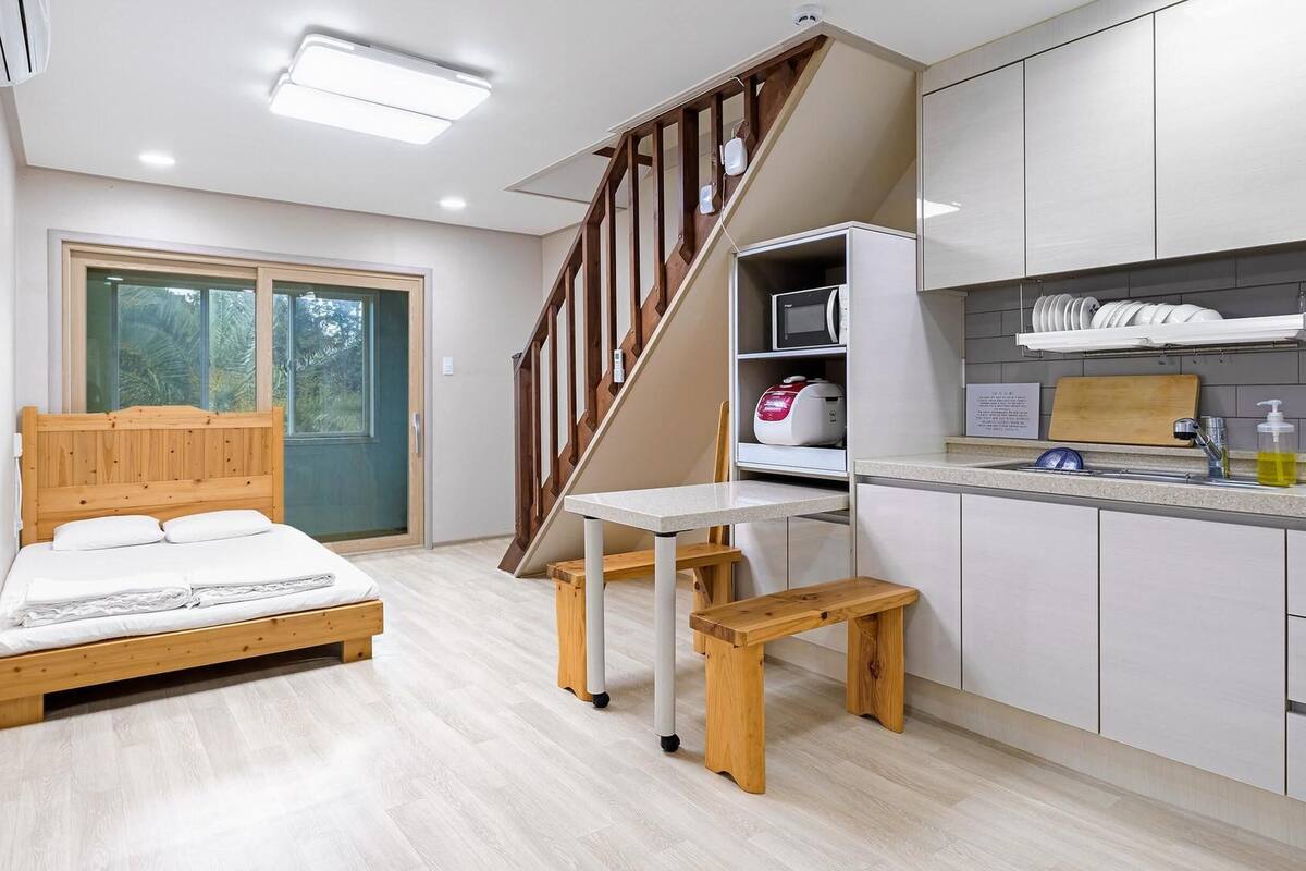 Basic Room, 1 Bedroom (Star small room) | 1 bedroom, free WiFi