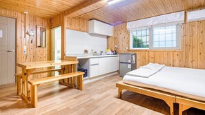 基础客房, 1 间卧室 (Big Room (101ho)) | 1 多间卧室、免费 WiFi