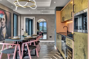 The Bonnie Suite | Living area | 45-inch Smart TV with digital channels, TV, heated floors