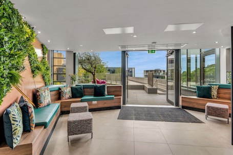 Sala de estar en el lobby