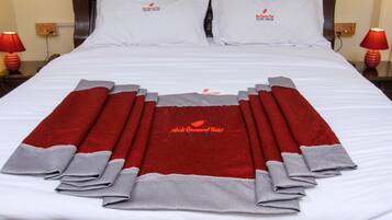 Executive tweepersoonskamer | Hypoallergeen beddengoed, een bureau, gratis wifi, beddengoed