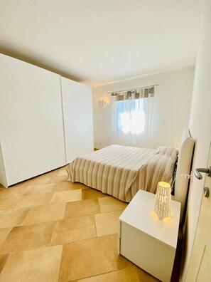 4 bedrooms, iron/ironing board - Villetta Conchiglia con Piscina (San Teodoro)