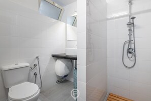 Shower, hair dryer, towels, shampoo - Porto luna 24 - Selene (Villasimius)