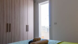 2 quartos, ferros/tábuas de passar roupa, berço de viagem, Wi-Fi