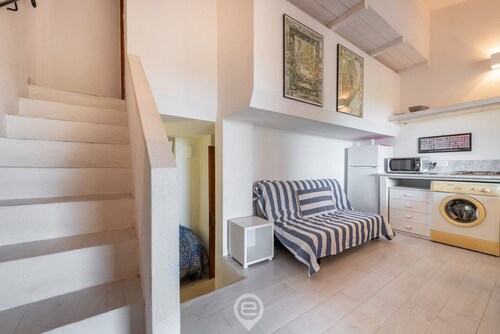 Porto Luna 25 - Hala