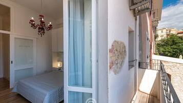 1 camera, ferro/asse da stiro, Wi-Fi, lenzuola