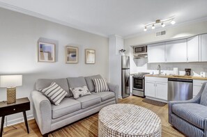 Smart TV - Charming Apartment Steps to Forsyth Park w/ Private Parking By Lucky Savannah (Savannah)