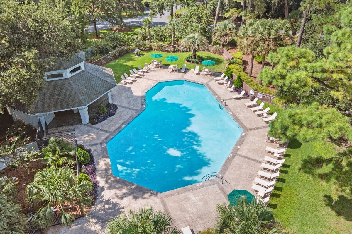 pet friendly property located in the heart of Sea Pines on HHI