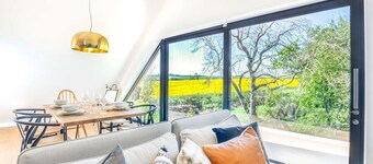 NEW Luxury Countryside Retreat for Family and Friends