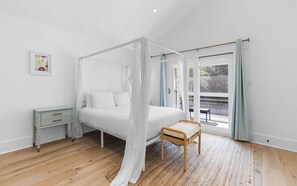 5 habitaciones, tabla de planchar con plancha, wifi y ropa de cama