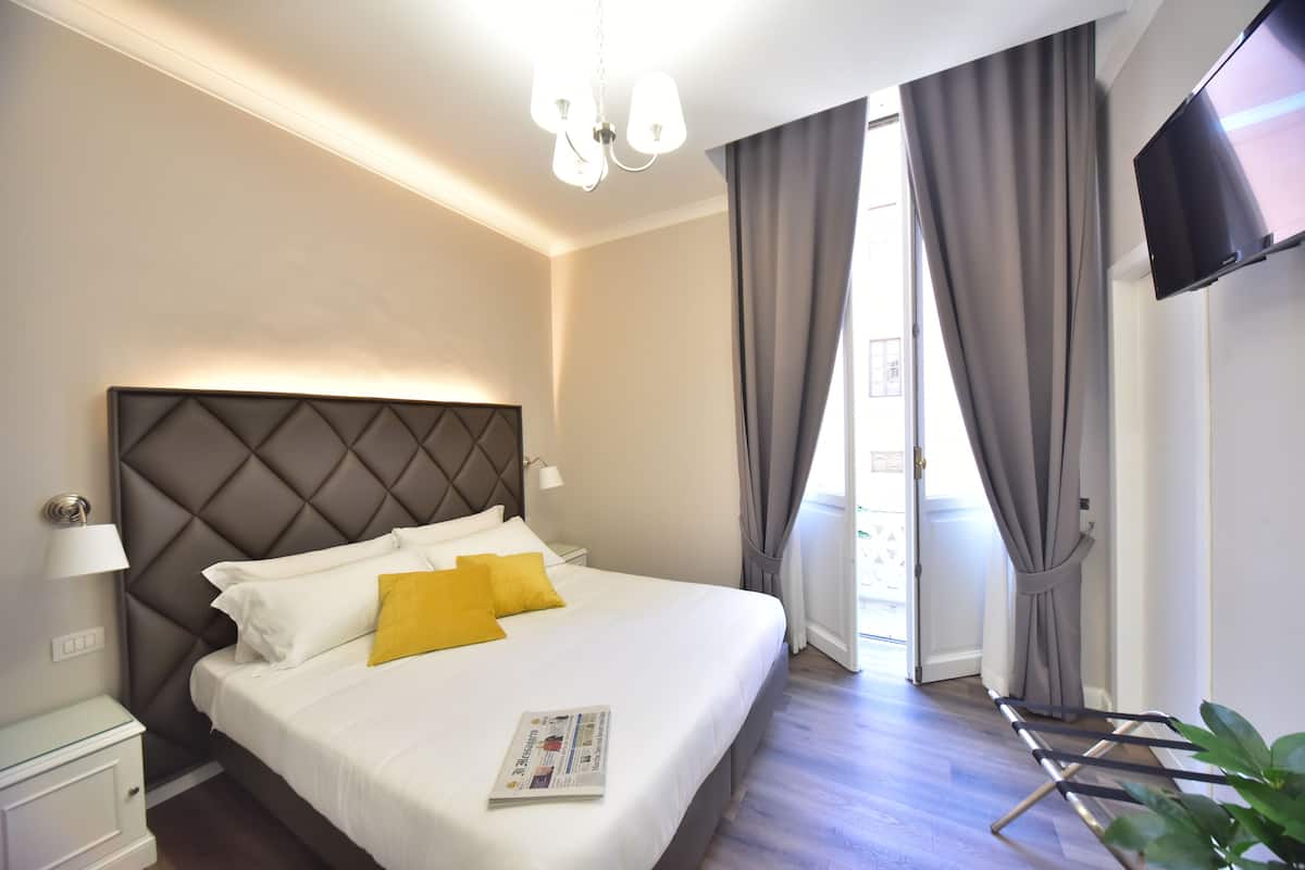 Deluxe Room, Balcony