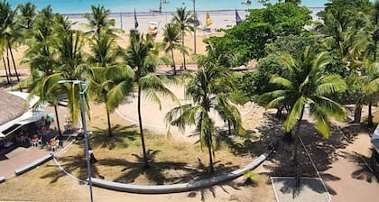 CHARMING APARTMENT ON MACEIÓ'S SEAFRONT