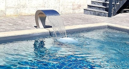 The long Barn Ericeira cascade pool/sunken outdoor lounge, walk to beach (18)