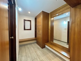Quarto triplo luxo | Guarda-roupa