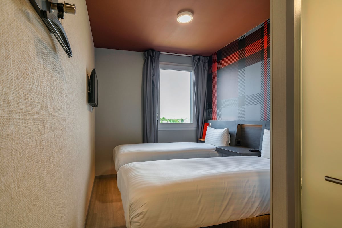 Standard Twin Room, 2 Katil Bujang (Single) | Wi-fi percuma, cadar katil