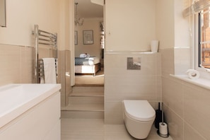 Combined shower/bathtub, hair dryer