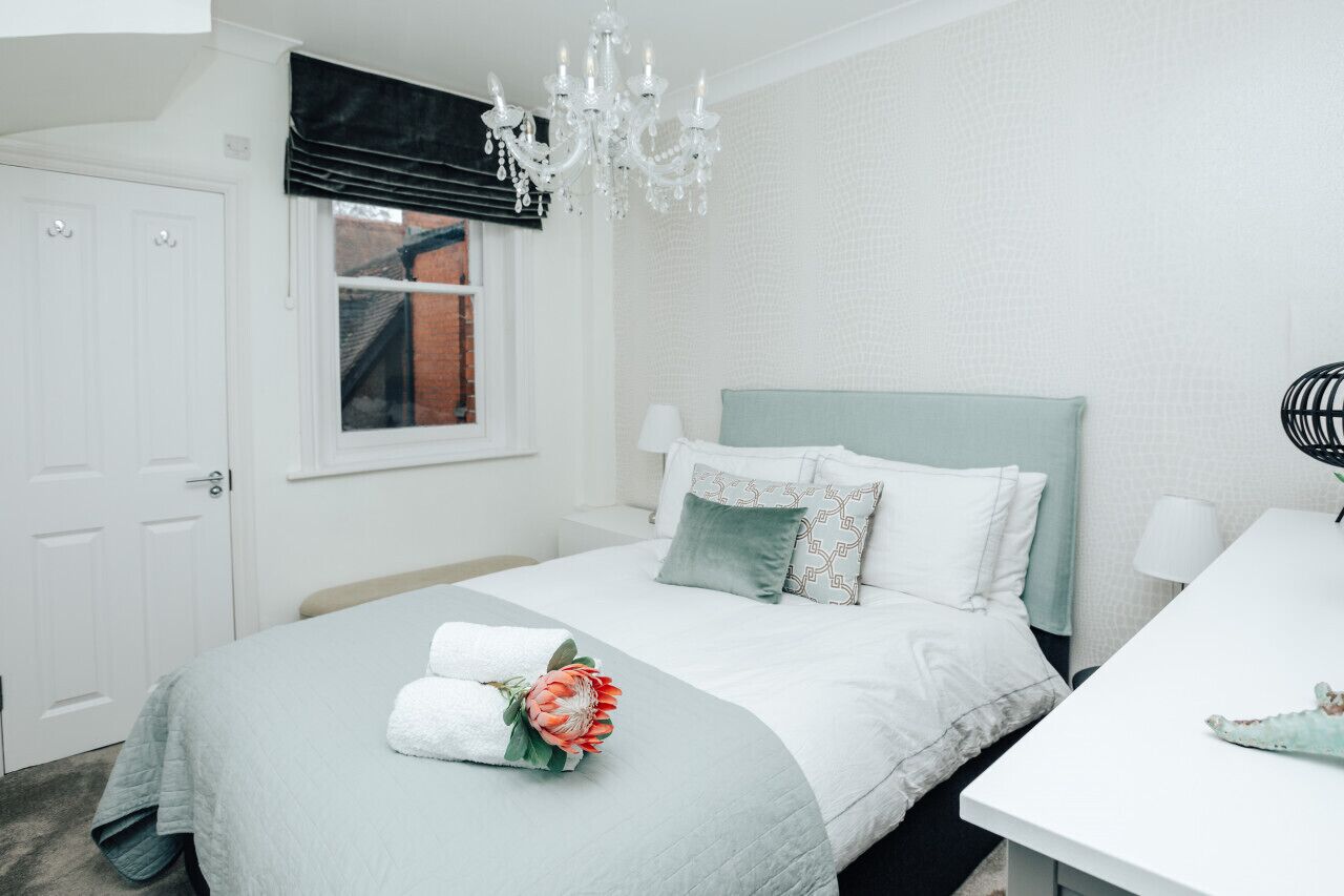 2 Schlafzimmer, Schreibtisch, Bügeleisen/Bügelbrett, WLAN