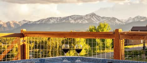 Tina de hidromasaje al aire libre