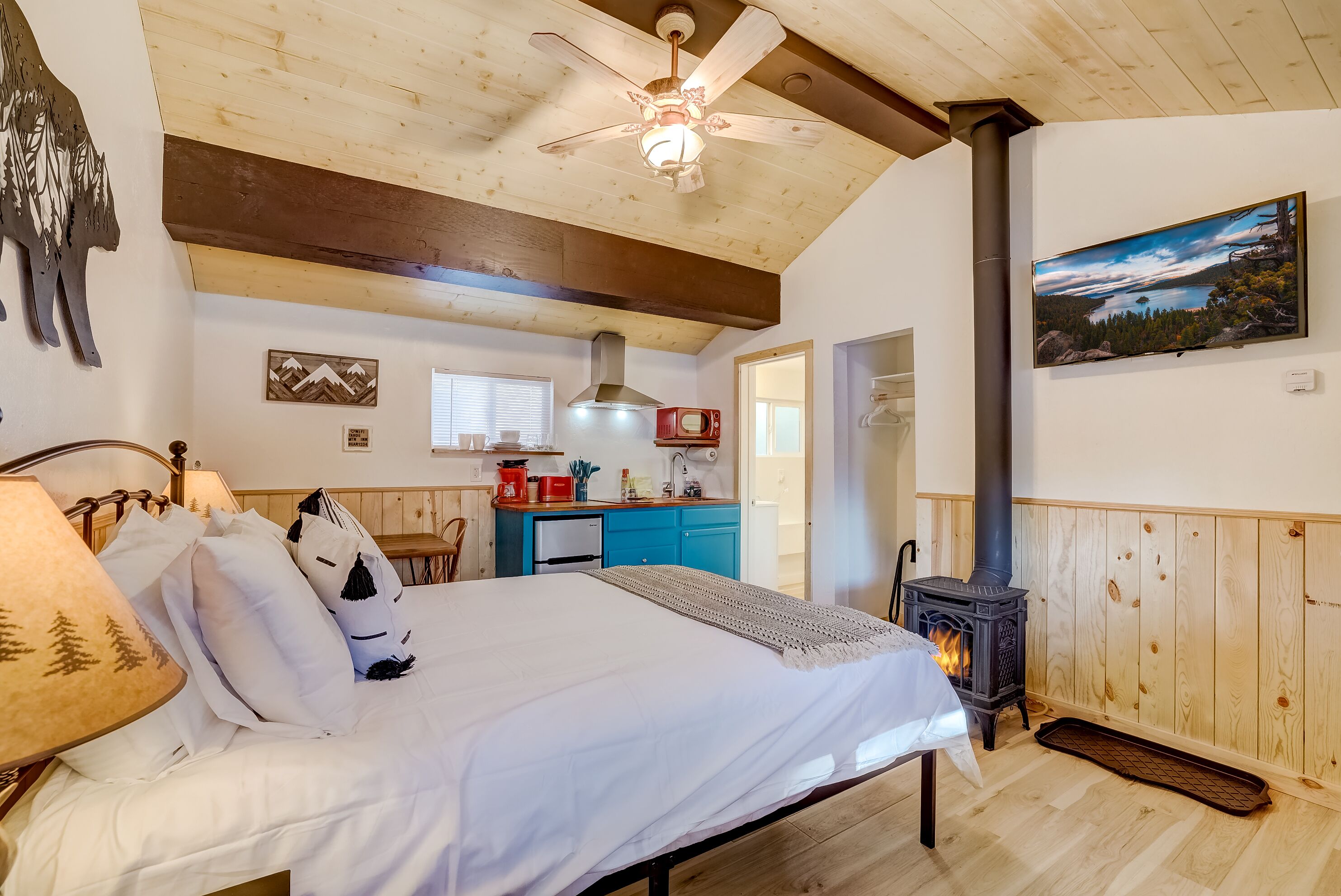 1 soveværelse, skrivebord, Wi-Fi, sengetøj