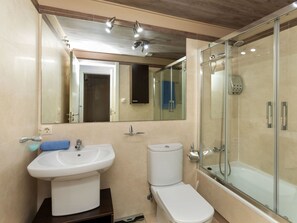Hair dryer, towels - Lloret Garden by Interhome (Lloret de Mar)