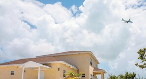 Exterior - Peaceful Retreat, Lagoon Views, Near the Beach (Providenciales)