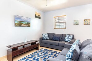Smart-tv en een kantoor